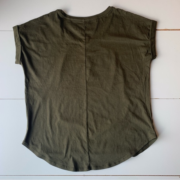 NEW YORK & COMPANY Women’s Green Olives Top Summer vibe & Hot Weather size:M - Picture 5 of 6